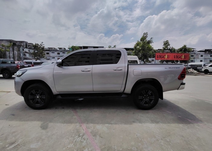 Used 10
                    TOYOTA
                     for Sale Image