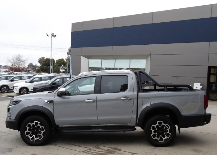 Used 1
                    JAC T9
                     for Sale Image