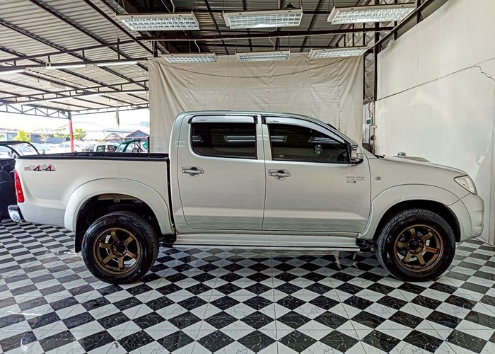 Used 10
                    TOYOTA
                     for Sale Image