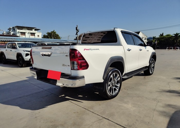 Used 11
                    TOYOTA
                     for Sale Image