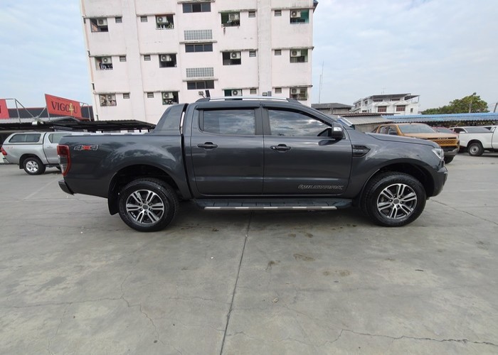 Used 6
                    FORD
                     for Sale Image