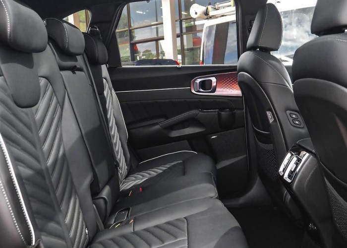 Used 1
                    KIA
                     for Sale Image