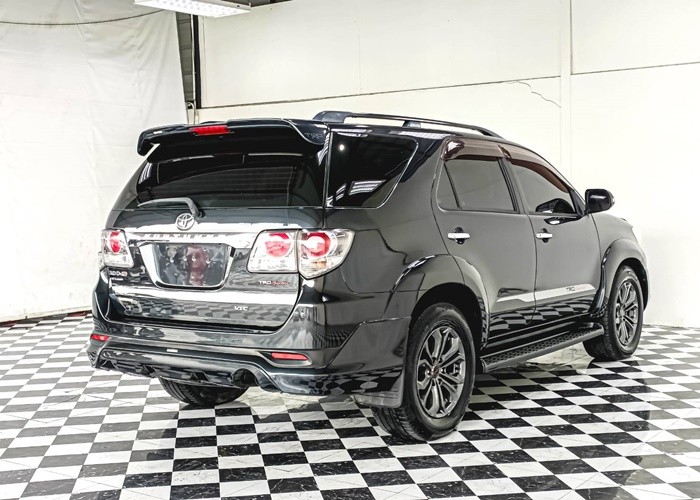 Used 11
                    TOYOTA
                     for Sale Image