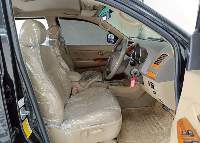 Used 8
                    TOYOTA
                     for Sale Image