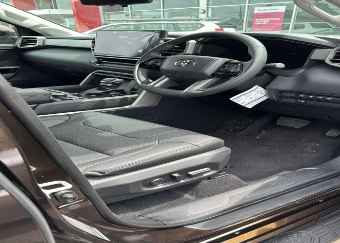 Used 1
                    TOYOTA
                     for Sale Image