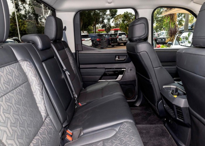 Used 1
                    TOYOTA
                     for Sale Image
