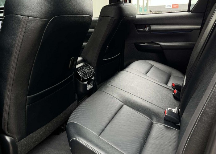 Used 1
                    TOYOTA
                     for Sale Image