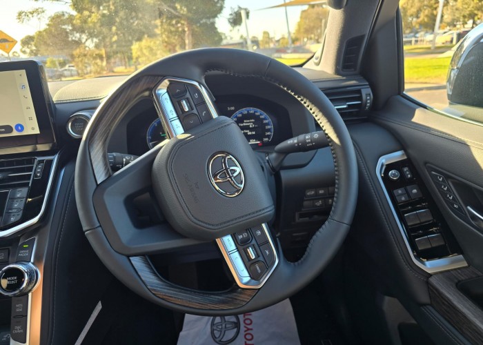 Used 1
                    TOYOTA
                     for Sale Image