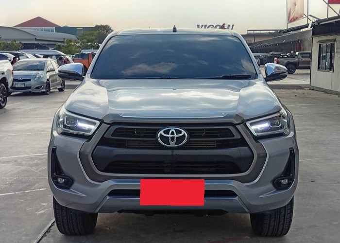 Used 12
                    TOYOTA
                     for Sale Image