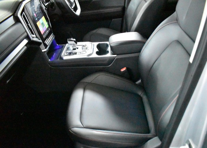 Used 1
                    JAC T9
                     for Sale Image