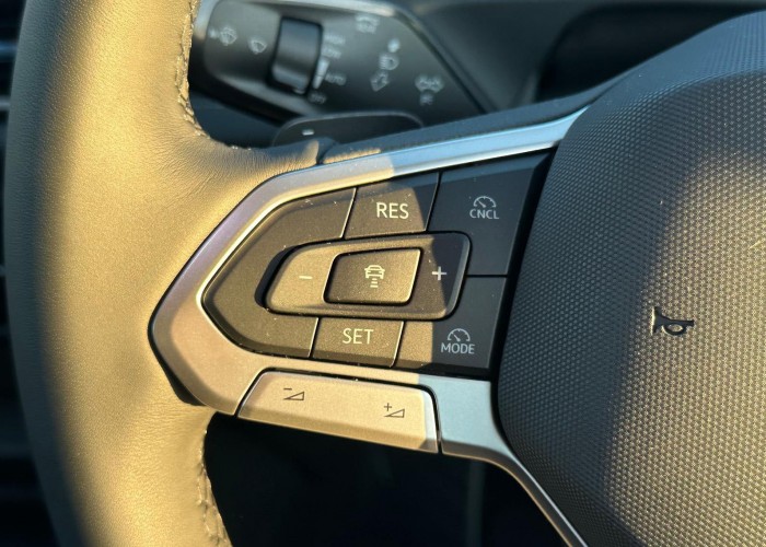 Used 1
                    VOLKSWAGEN
                     for Sale Image