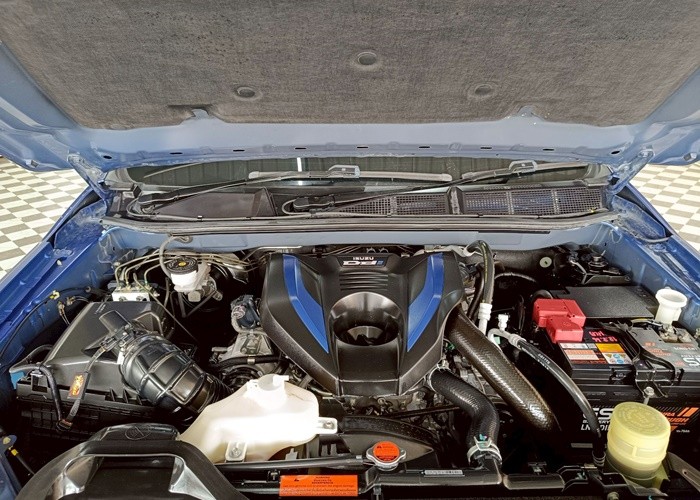 Used 5
                    ISUZU
                     for Sale Image