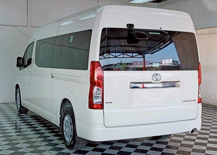 Used 12
                    TOYOTA
                     for Sale Image