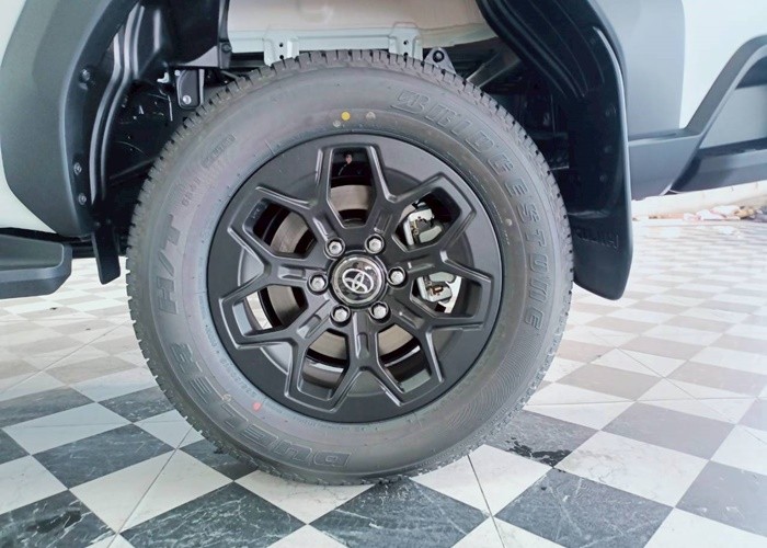 Used 1
                    TOYOTA
                     for Sale Image