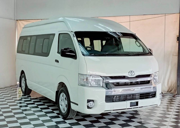 Used 7
                    TOYOTA
                     for Sale Image