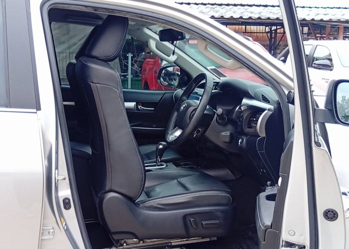 Used 11
                    TOYOTA
                     for Sale Image