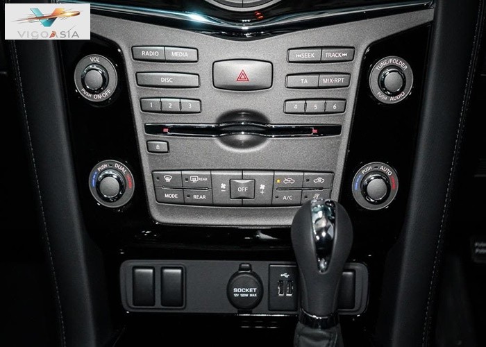 Used 1
                    NISSAN
                     for Sale Image