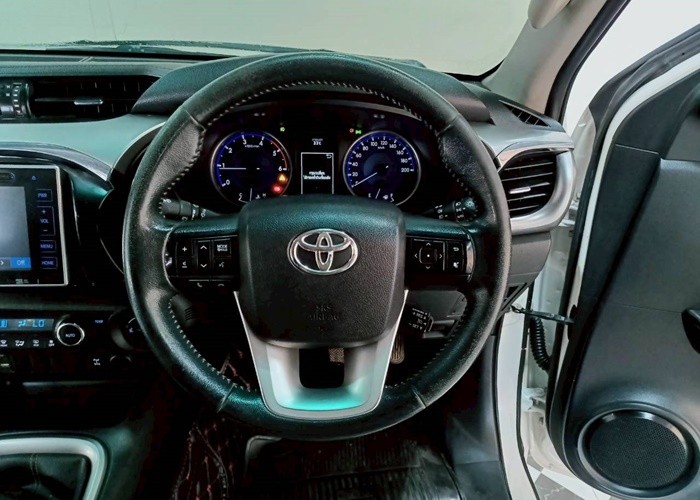 Used 9
                    TOYOTA
                     for Sale Image