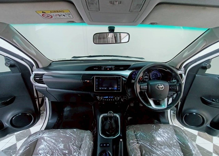 Used 9
                    TOYOTA
                     for Sale Image