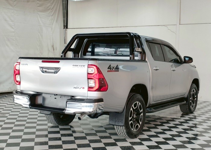 Used 9
                    TOYOTA
                     for Sale Image