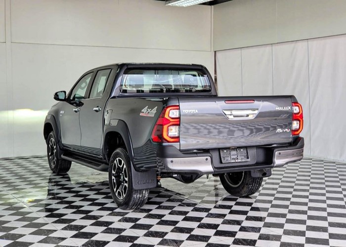 Used 1
                    TOYOTA
                     for Sale Image