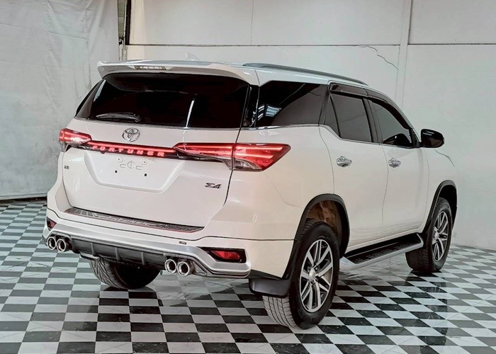 Used 3
                    TOYOTA
                     for Sale Image