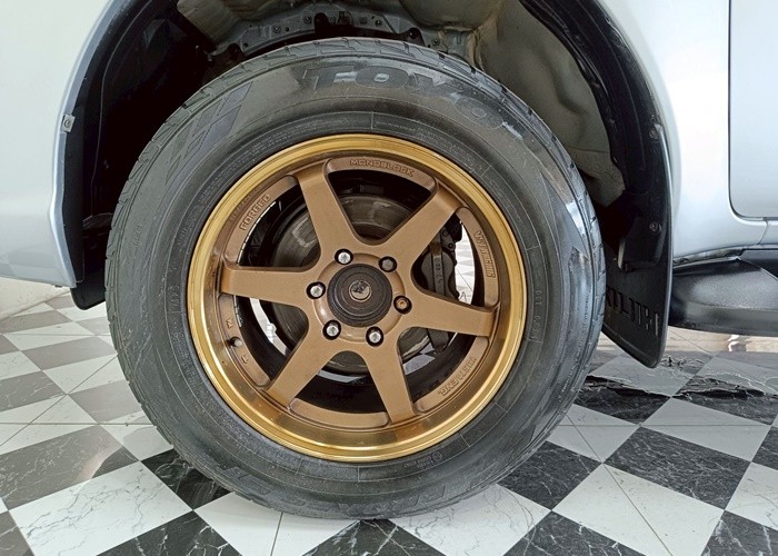 Used 12
                    TOYOTA
                     for Sale Image