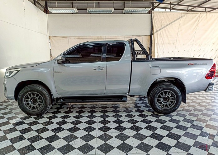 Used 11
                    TOYOTA
                     for Sale Image
