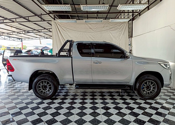 Used 11
                    TOYOTA
                     for Sale Image
