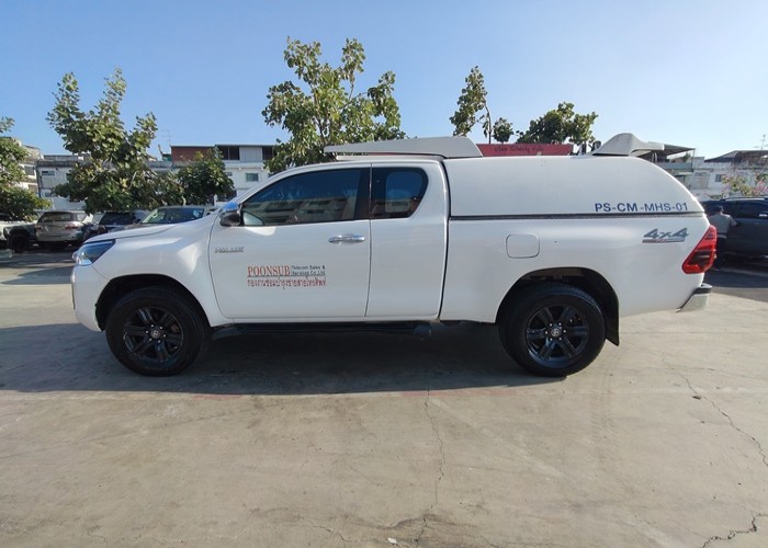 Used 12
                    TOYOTA
                     for Sale Image