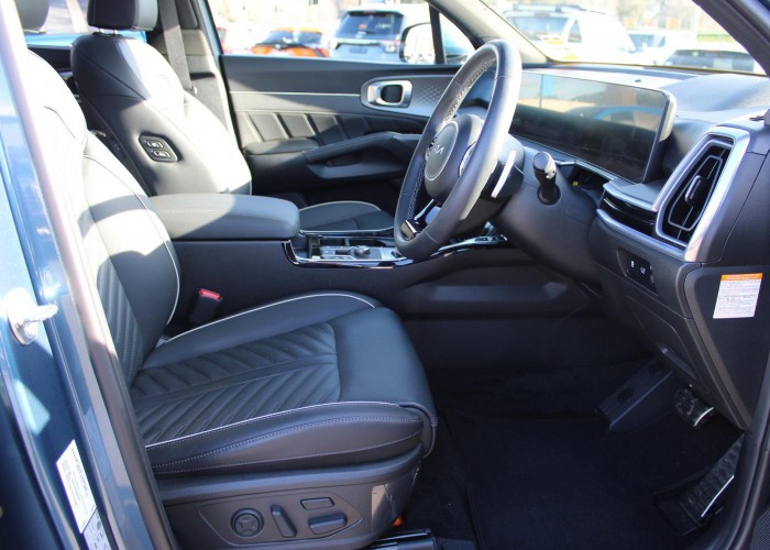 Used 1
                    KIA
                     for Sale Image