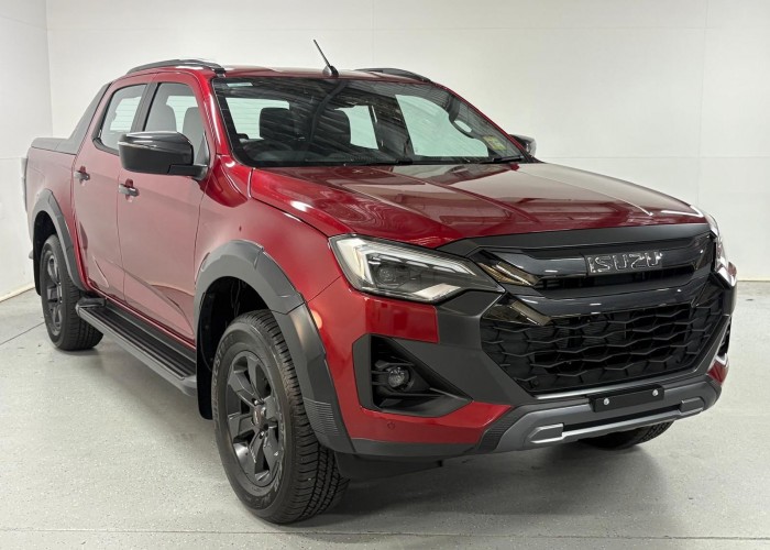 Used 1
                    ISUZU
                     for Sale Image