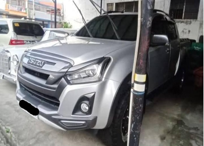Used 1
                    ISUZU
                     for Sale Image