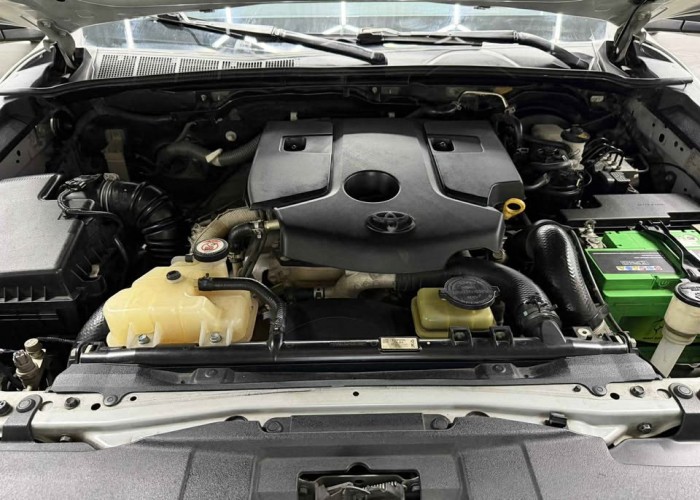 Used 5
                    TOYOTA
                     for Sale Image