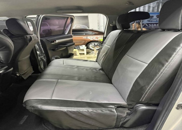 Used 5
                    TOYOTA
                     for Sale Image