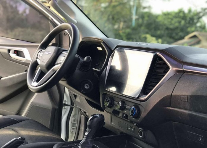 Used 1
                    ISUZU
                     for Sale Image