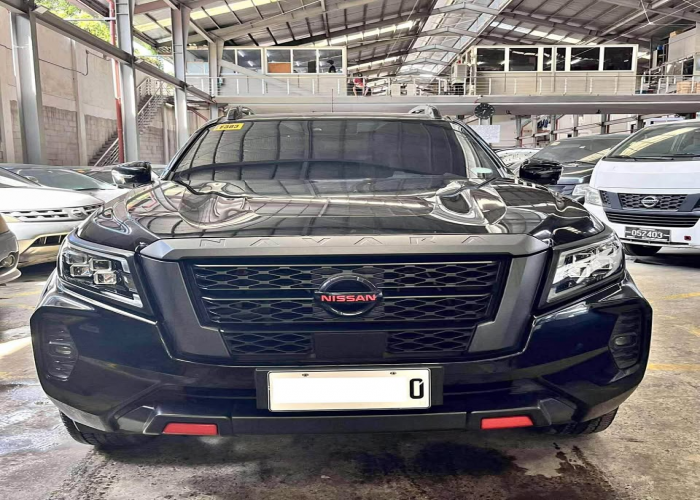 Used 4
                    NISSAN
                     for Sale Image