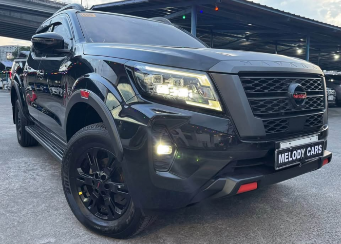 Used 6
                    NISSAN
                     for Sale Image