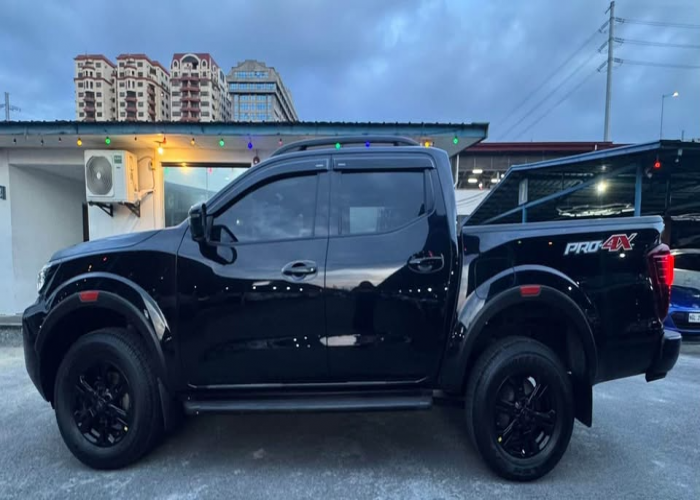 Used 6
                    NISSAN
                     for Sale Image