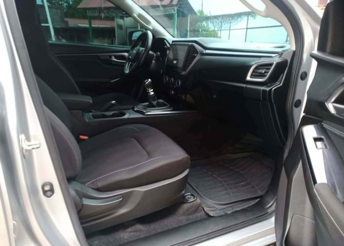 Used 8
                    ISUZU
                     for Sale Image