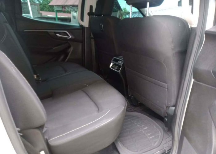 Used 8
                    ISUZU
                     for Sale Image