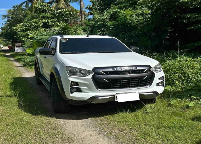 Used 6
                    ISUZU
                     for Sale Image