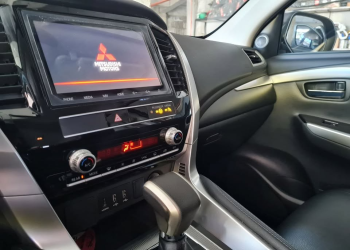 Used 2
                    MITSUBISHI
                     for Sale Image