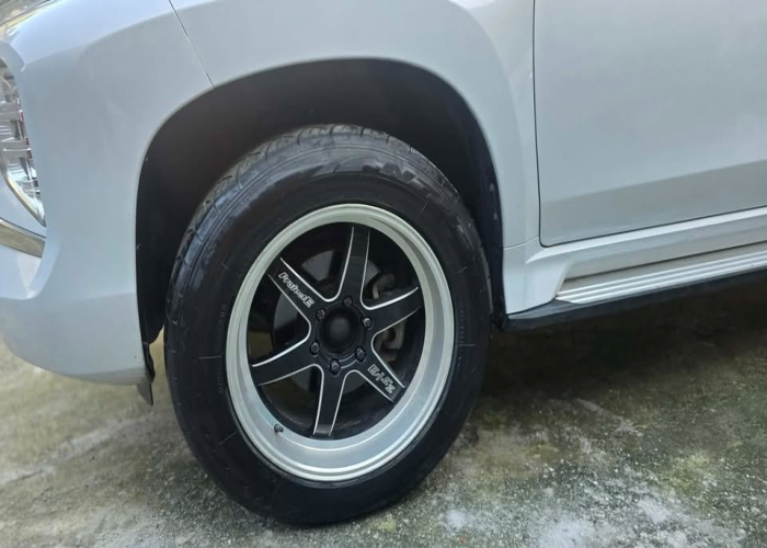 Used 7
                    MITSUBISHI
                     for Sale Image