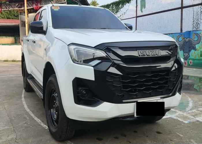 Used 1
                    ISUZU
                     for Sale Image