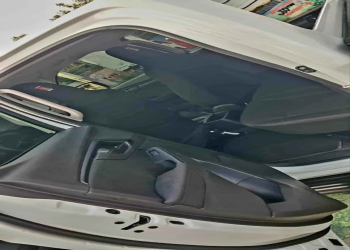 Used 1
                    ISUZU
                     for Sale Image
