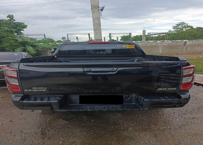 Used 1
                    ISUZU
                     for Sale Image