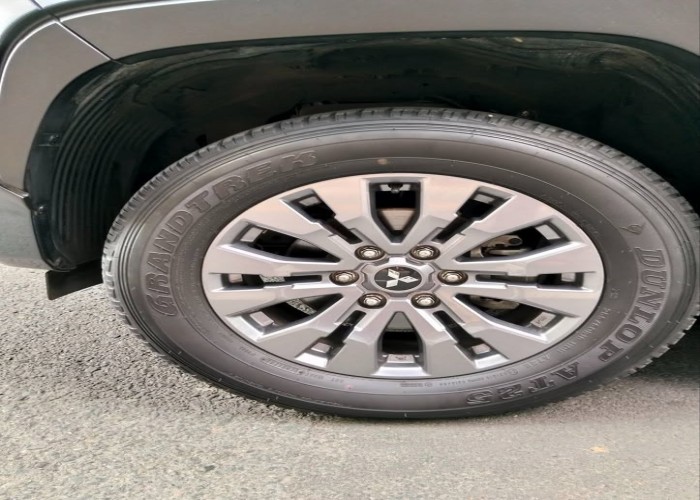 Used 1
                    MITSUBISHI
                     for Sale Image