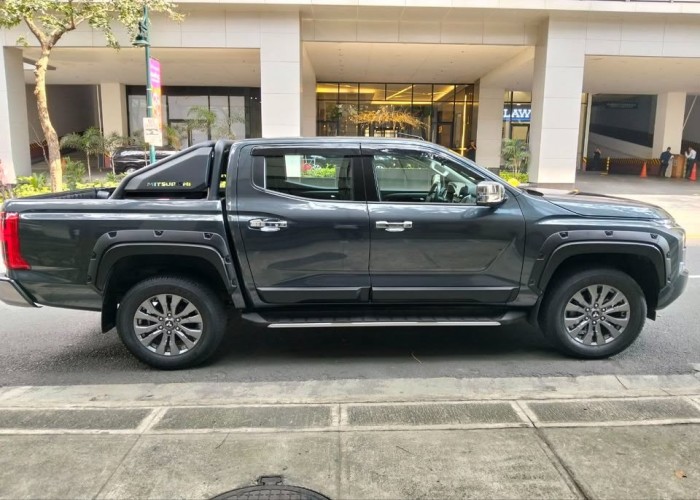 Used 1
                    MITSUBISHI
                     for Sale Image