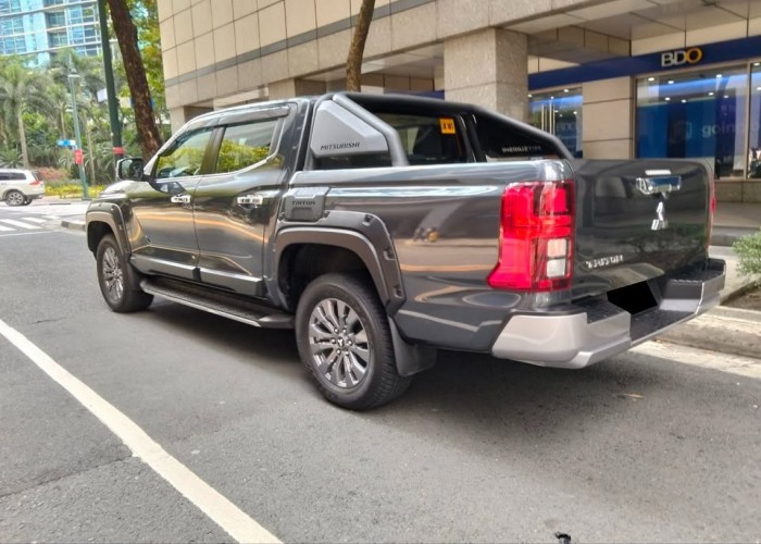Used 1
                    MITSUBISHI
                     for Sale Image